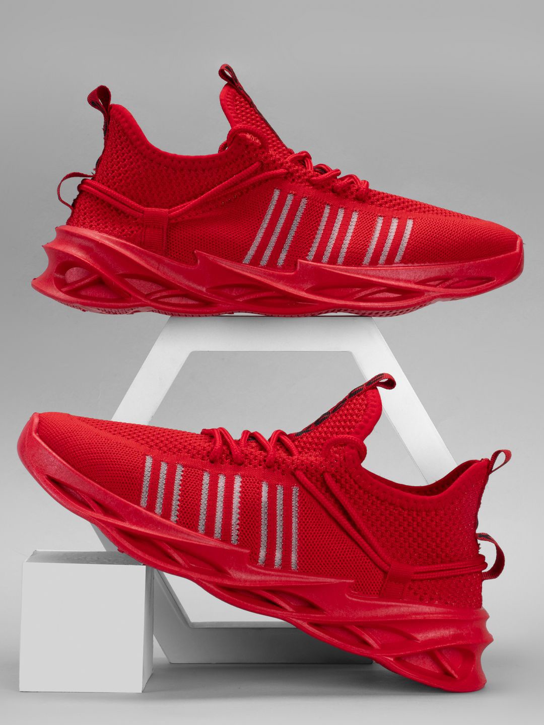 

RapidBox Men Mid-Top Everyday Sneakers, Red
