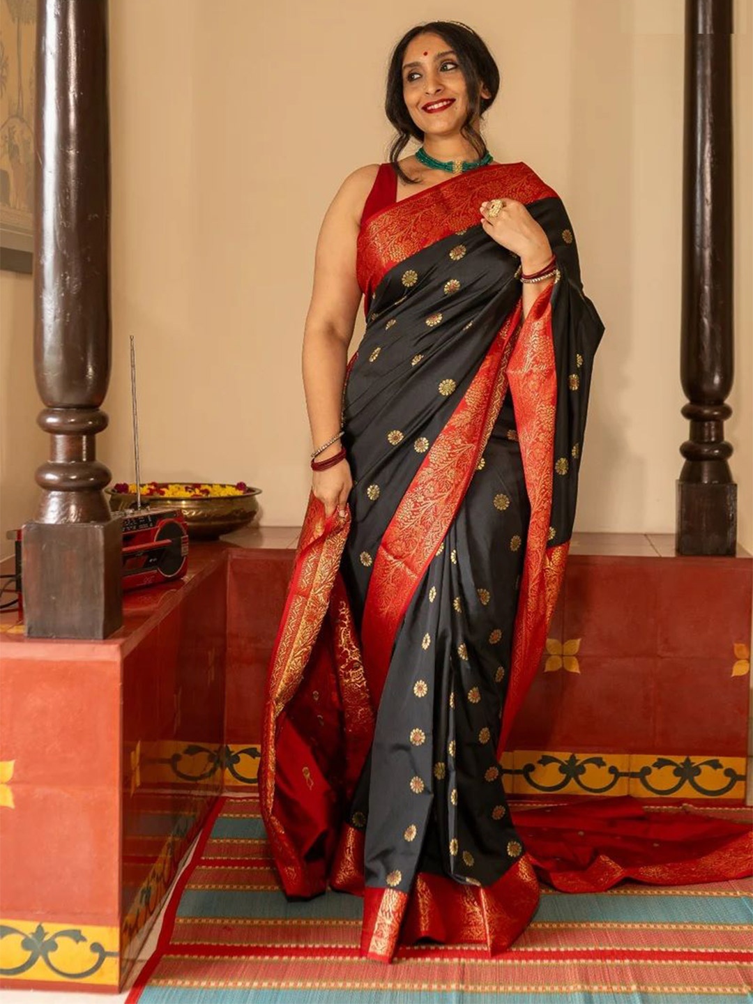 

Upalksh Ethnic Motifs Woven Design Zari Kanjeevaram Saree, Black