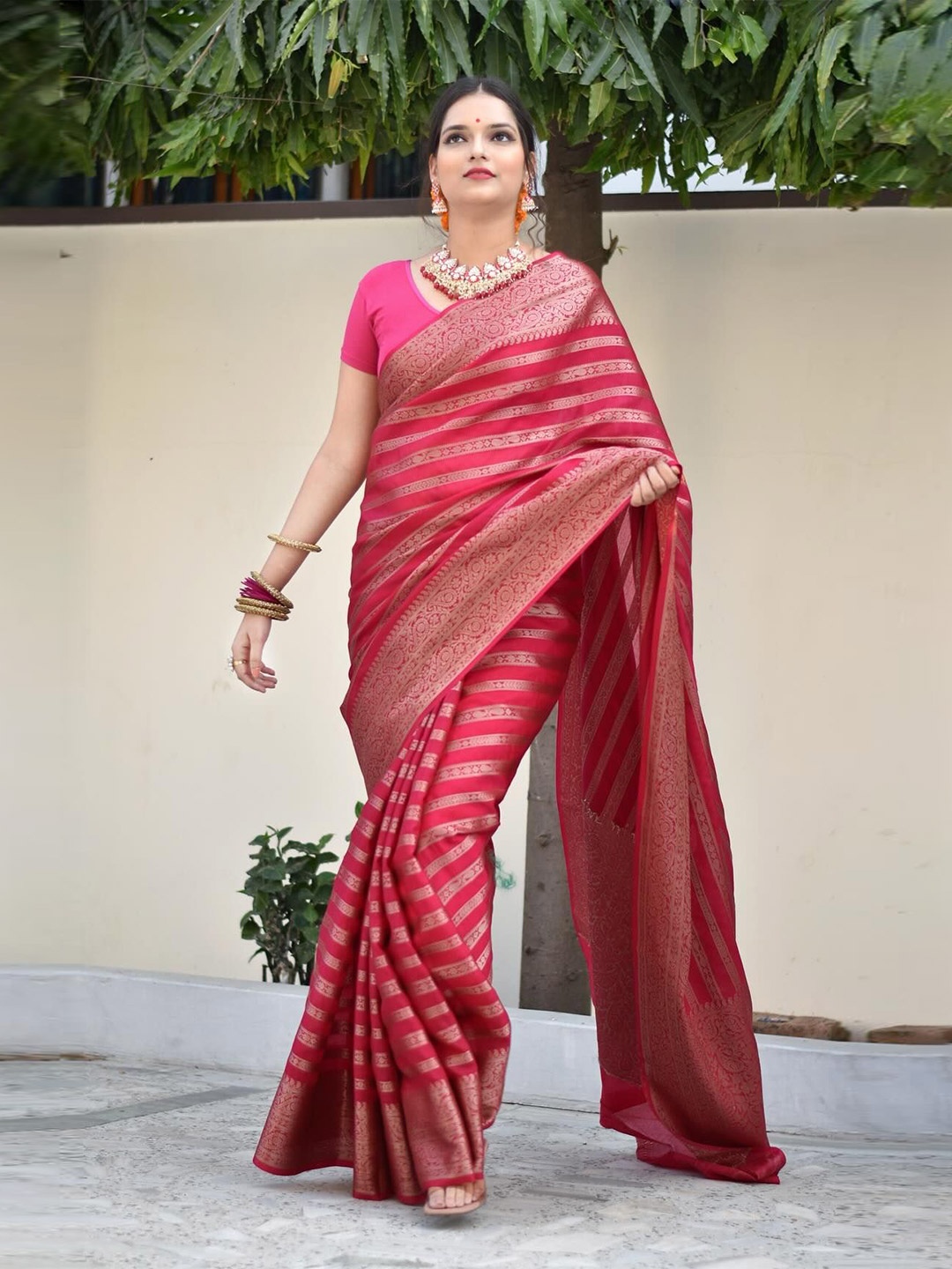 

Upalksh Striped Woven Design Zari Kanjeevaram Saree, Pink