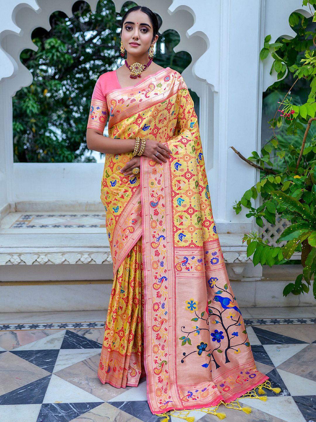 

Panzora Ethnic Motifs Zari Woven Paithani Saree with Blouse, Yellow