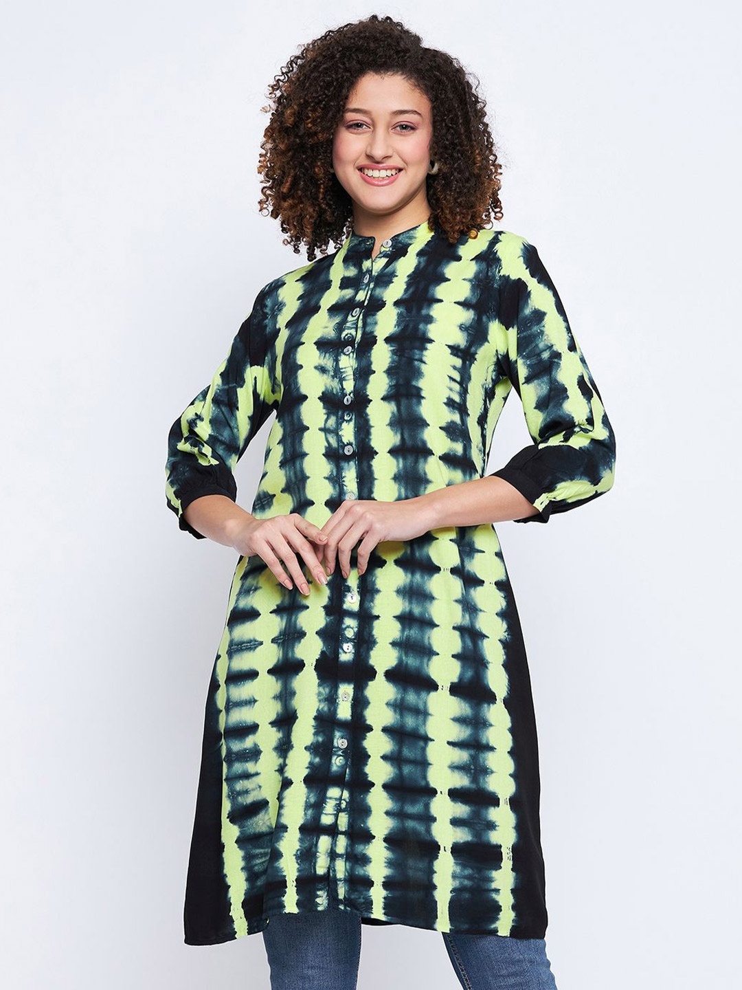 

Ruhaans Mandarin Collar Printed Tunic, Lime green