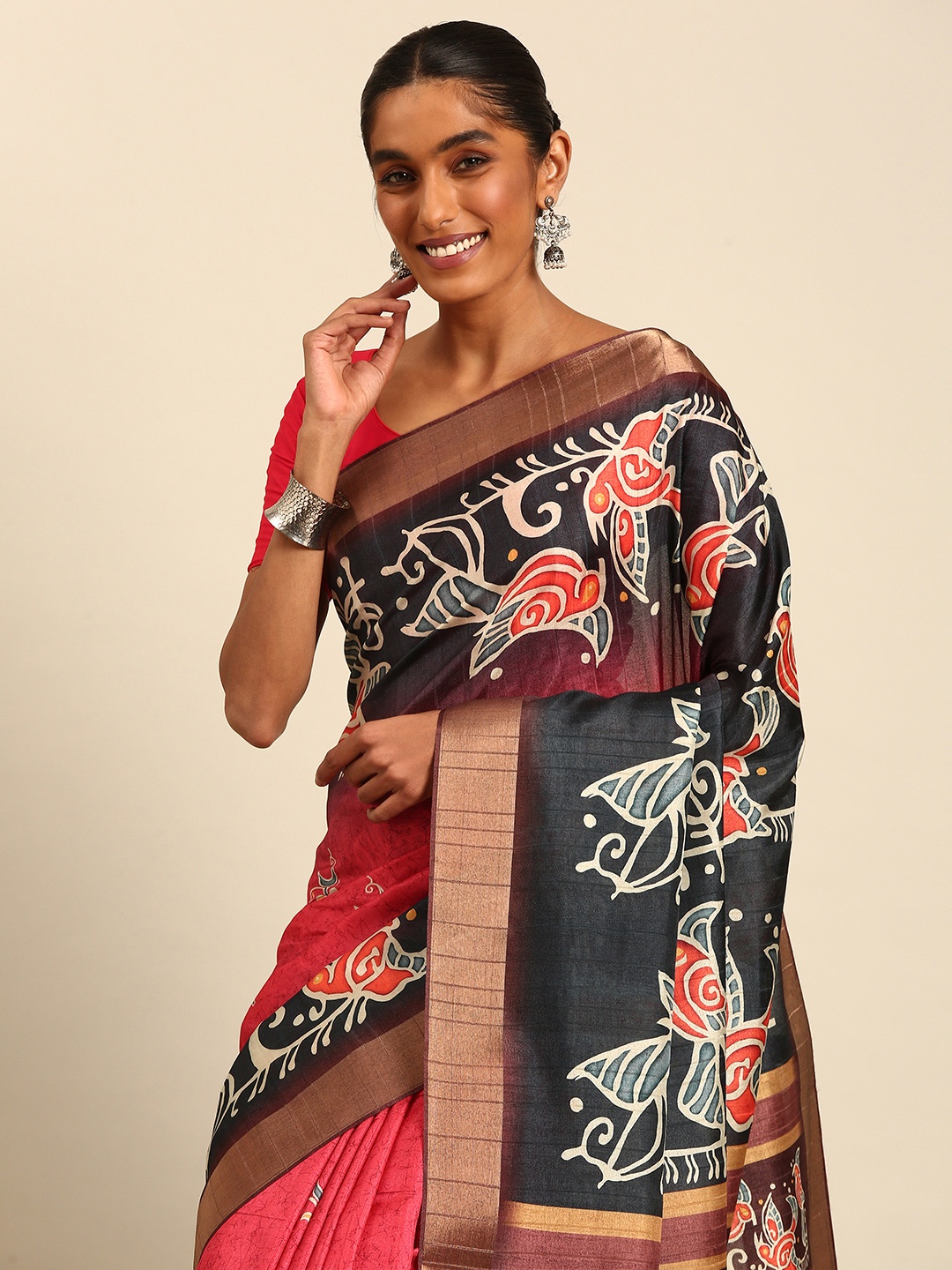 

SANGAM PRINTS Ethnic Motifs Printed Tussar Saree, Coral