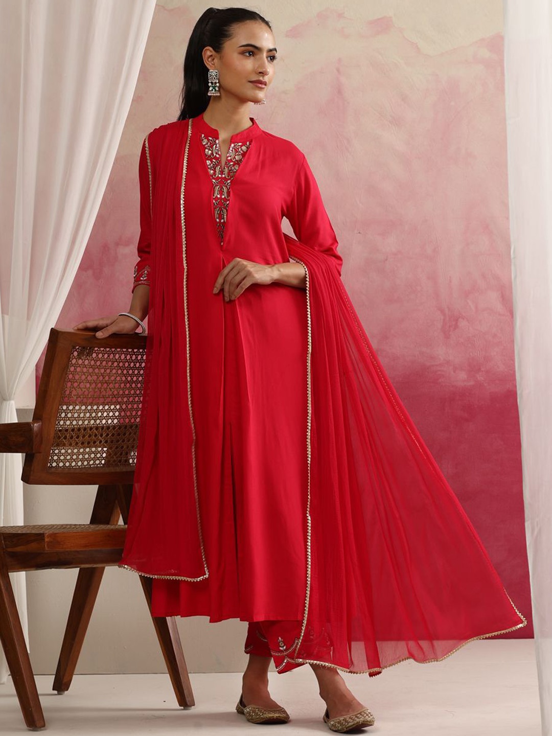 

Khushal K Floral Yoke Design Thread Work A-Line Kurta with Trousers & Dupatta, Pink