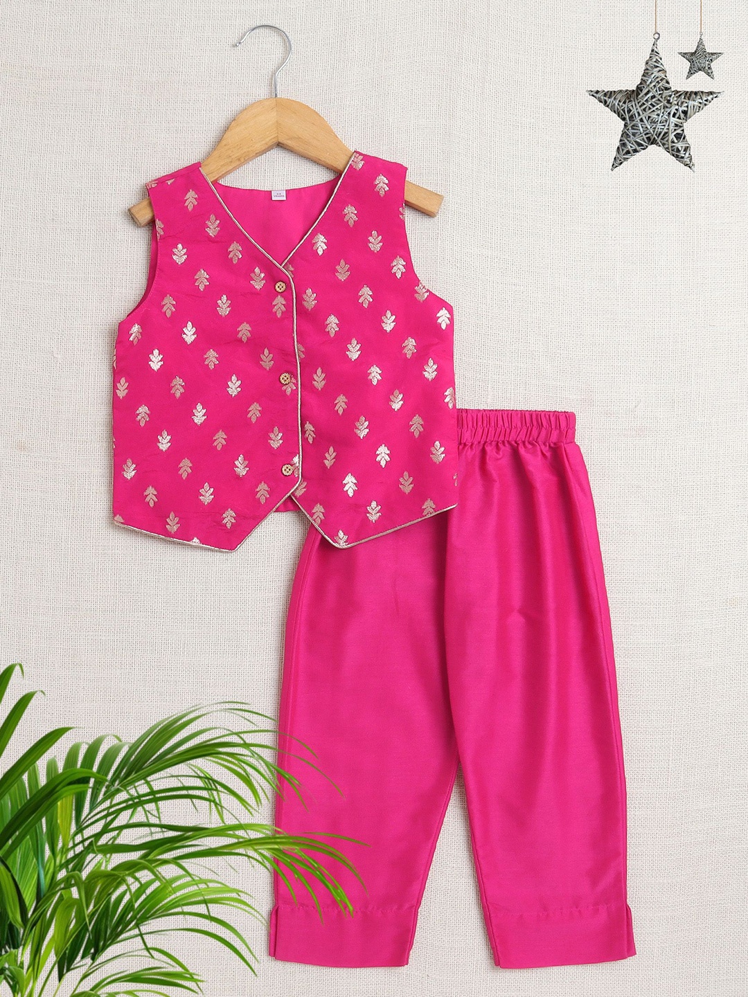 

The Magic Wand Girls Woven Design Top with Pyjamas, Fuchsia