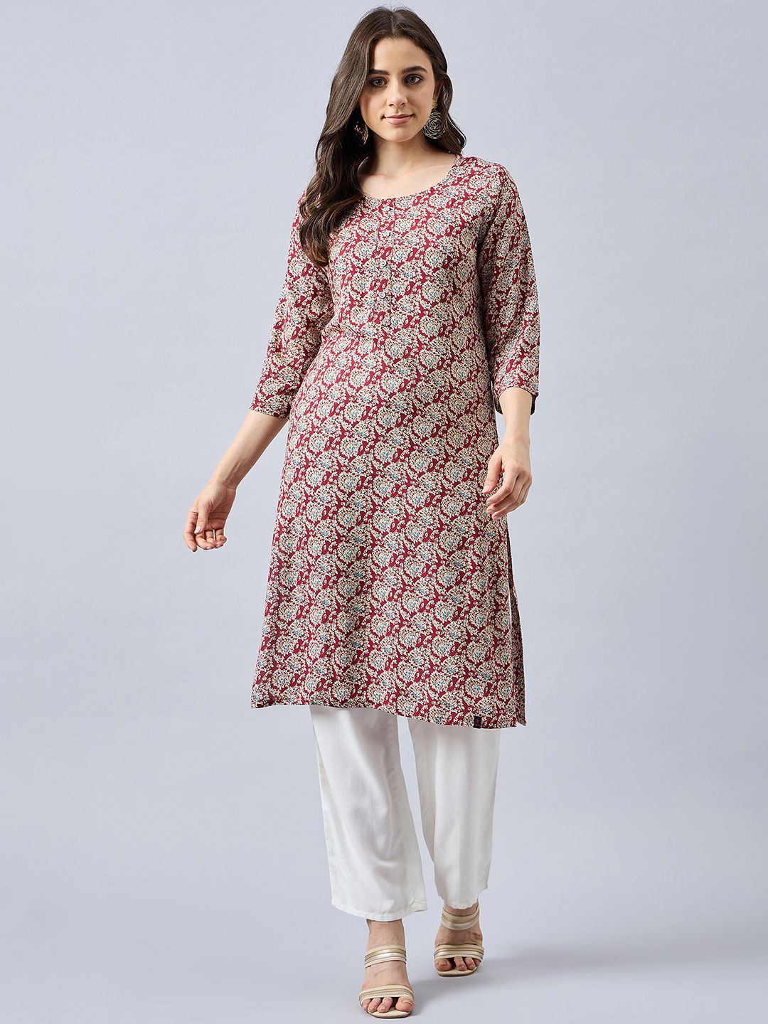 

THE PAJAMA FACTORY Floral Printed Round Neck Straight Kurta, Maroon