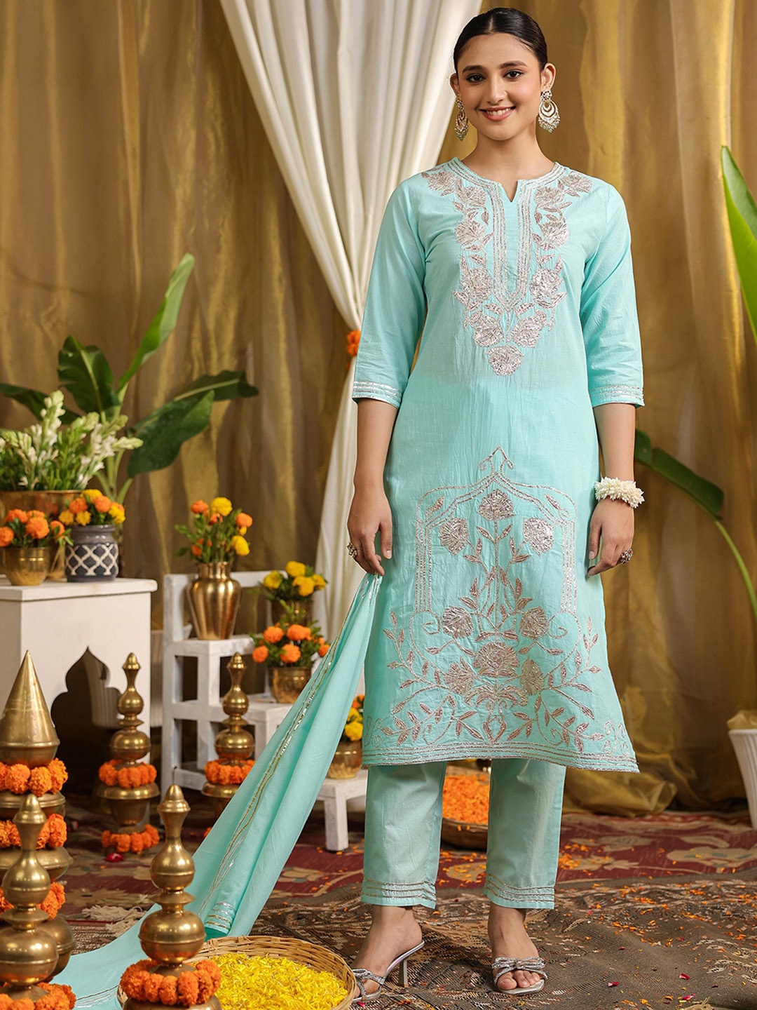 

SCAKHI Floral Embroidered Pure Cotton Sraight Kurta & Trousers With Dupatta, Turquoise blue