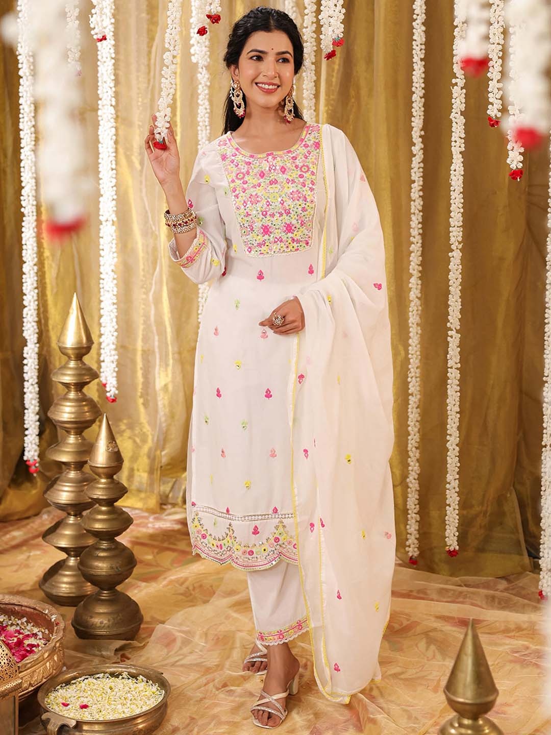 

SCAKHI Floral Embroidered Pure Cotton Straight Kurta & Trousers With Dupatta, White