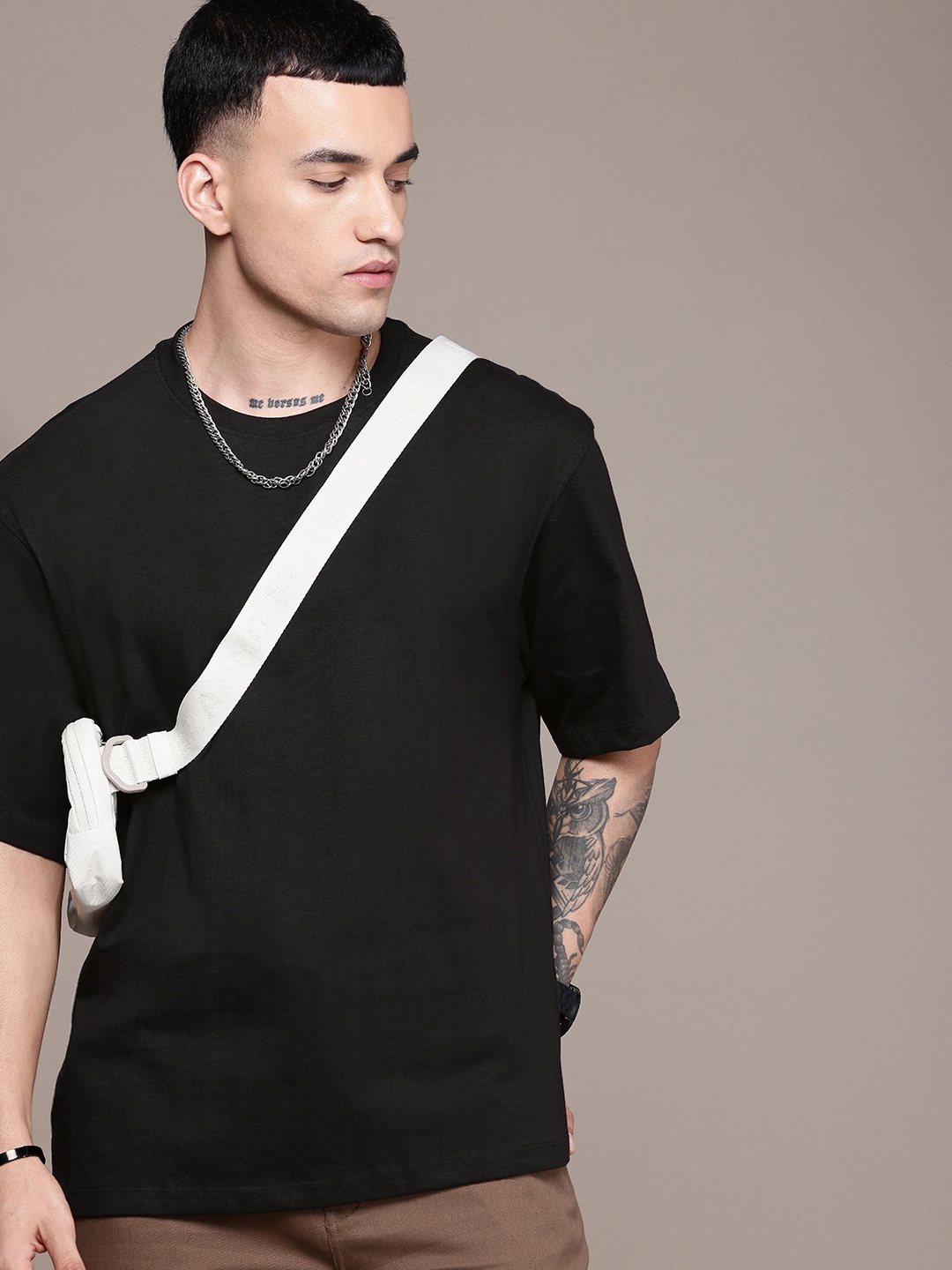 Roadster Men Oversized T-shirt, Black