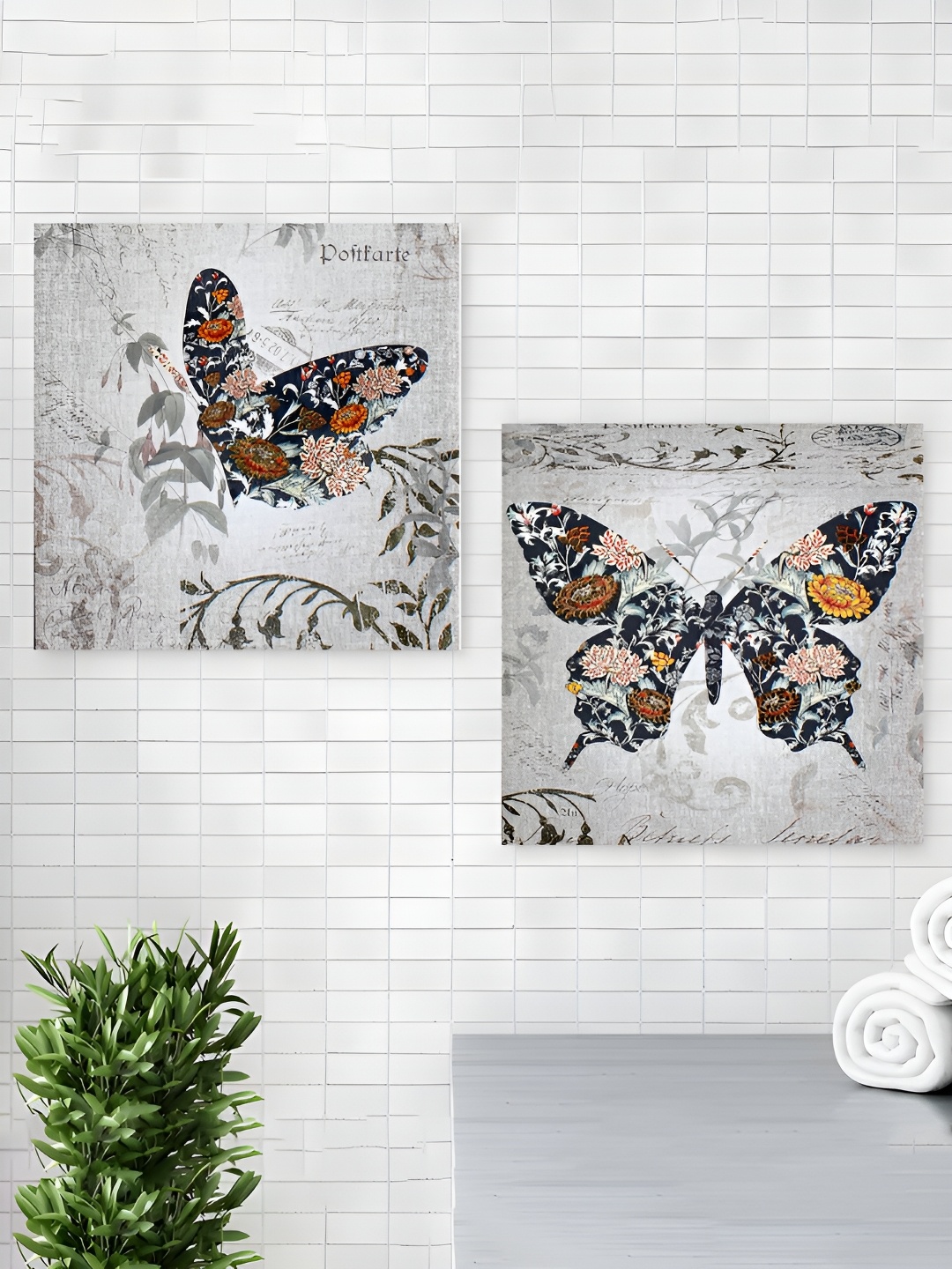 

Art Street Grey & Black 2 Pieces Canvas Birds and Animals Wall Arts