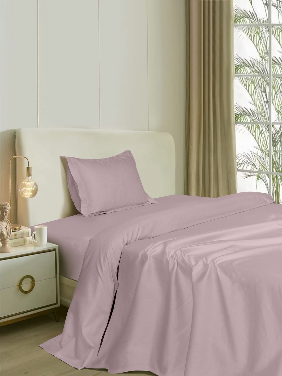 

Naksh Rose 210 TC Single Bedsheet with 1 Pillow Covers