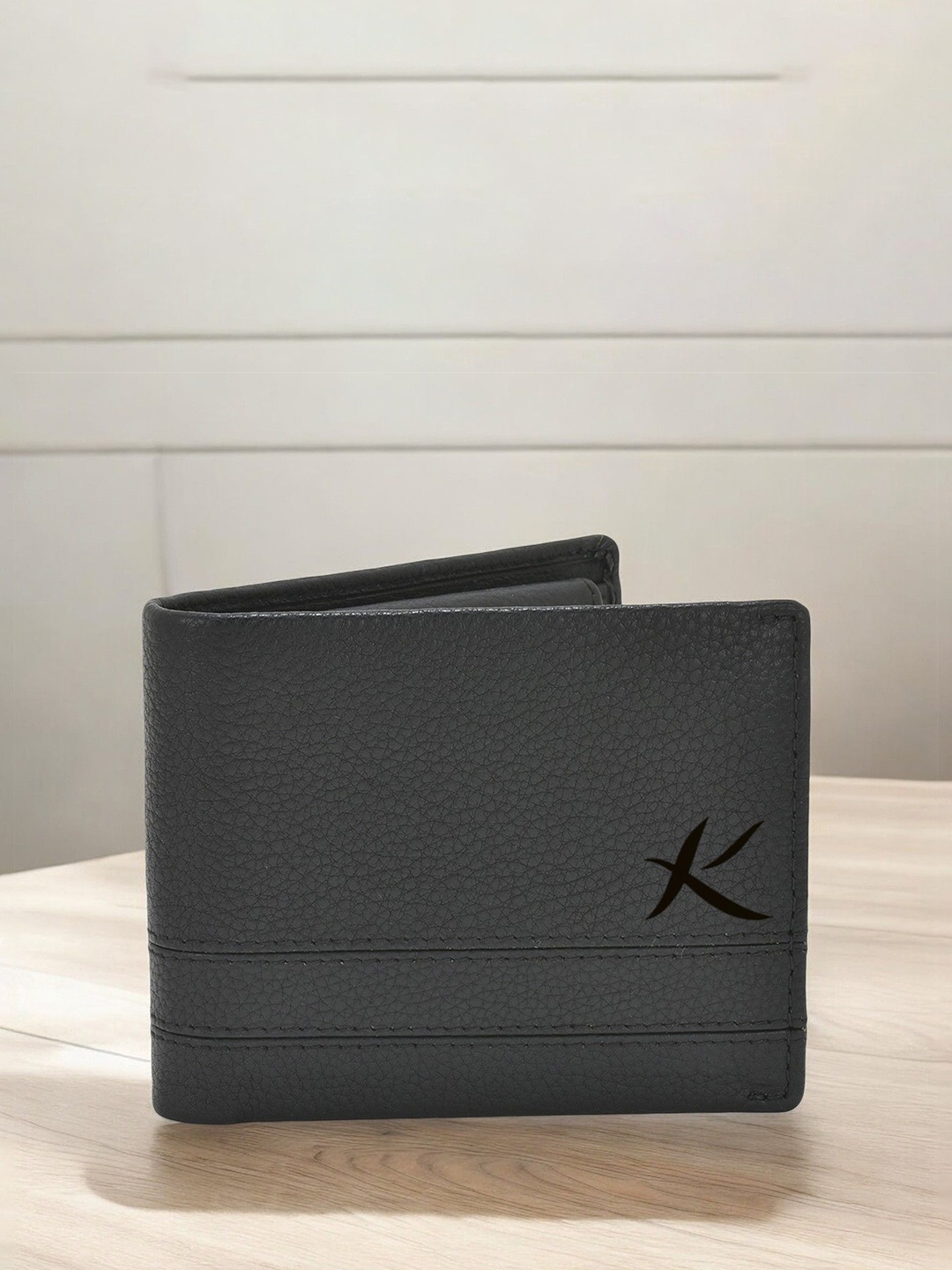 

Kastner Men Textured Leather Two Fold Wallet, Black