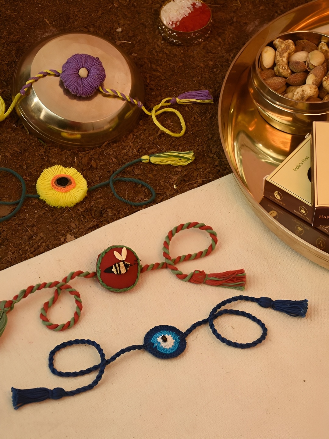 

Indigifts Set Of 4 Rakhi With Seed, Yellow