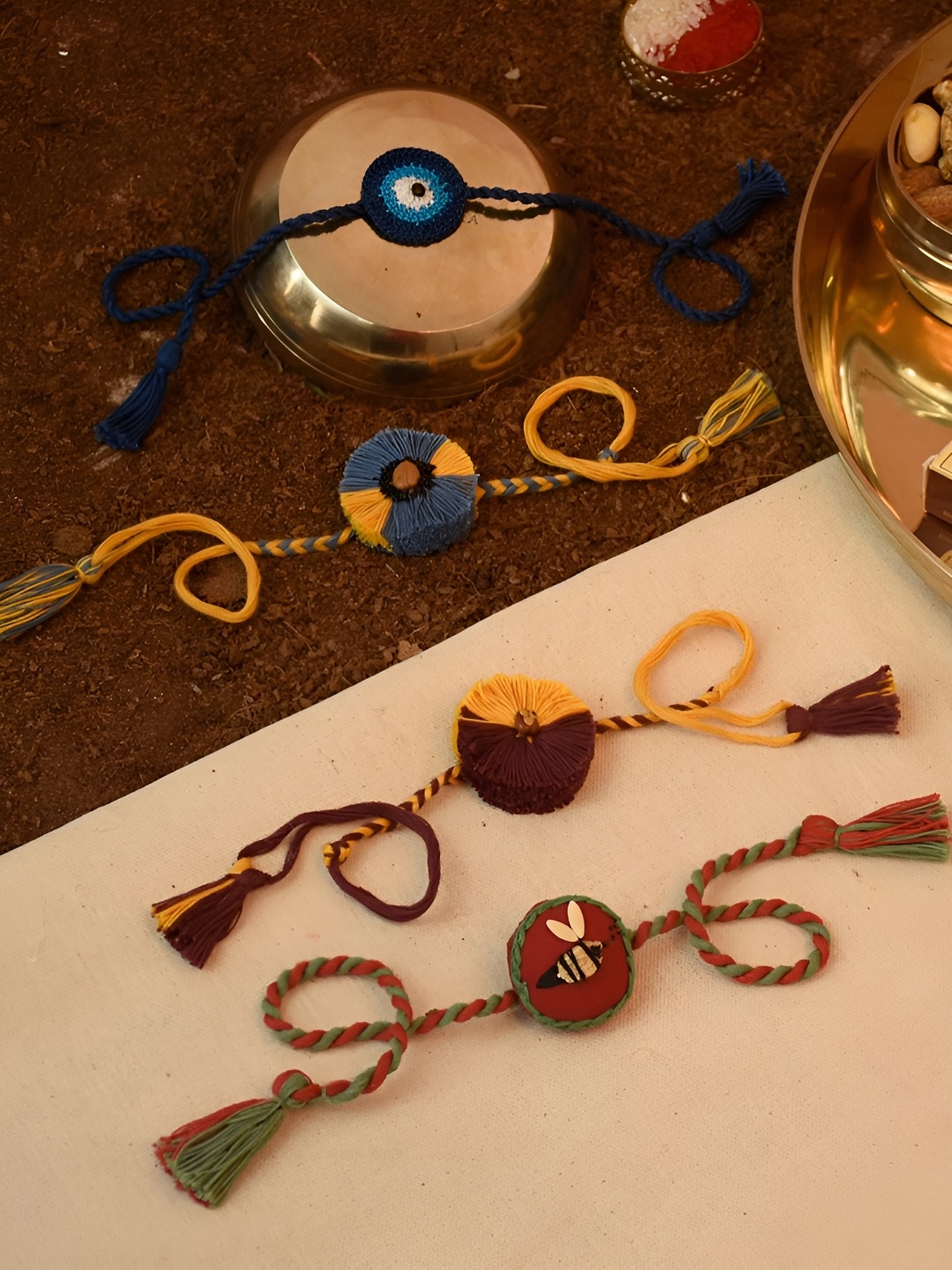 

Indigifts Set Of 4 Plantable Rakhi With Seed, Yellow