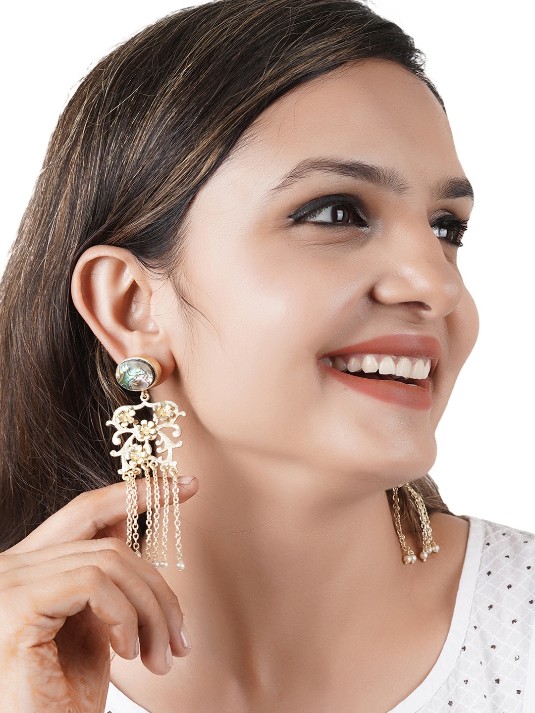 

TOTAPARI Seductive Danglers Contemporary Gold Plated Drop Earrings