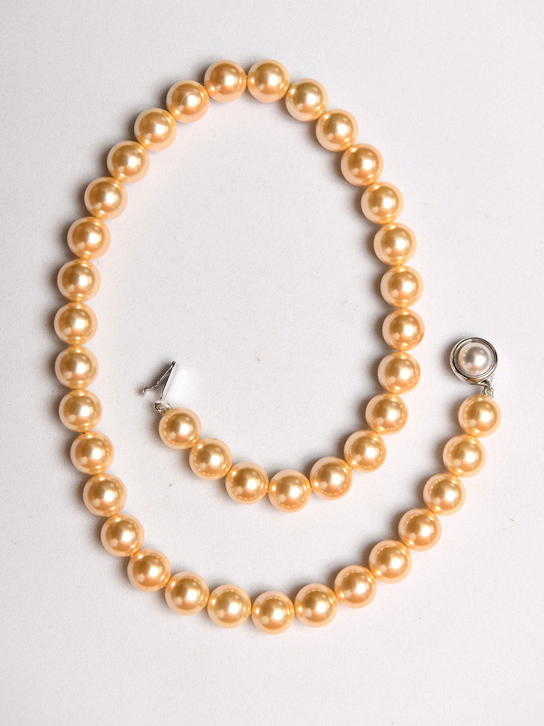 

Totapari Golden Vibes Pearls Necklace, Gold