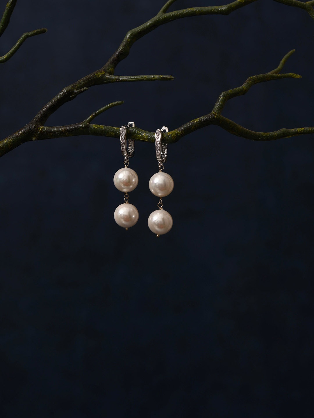 

Totapari Silver-Plated Pearls Zirconia Drop Earrings