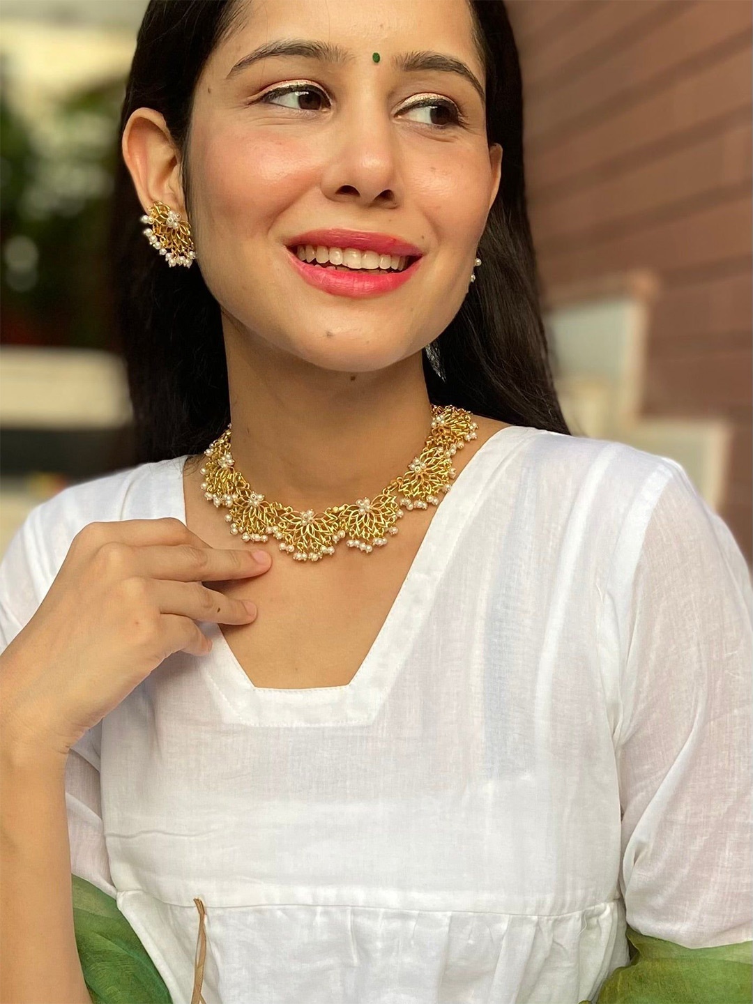 

TOTAPARI Gold-Plated Pearl-Beaded Jewellery Set