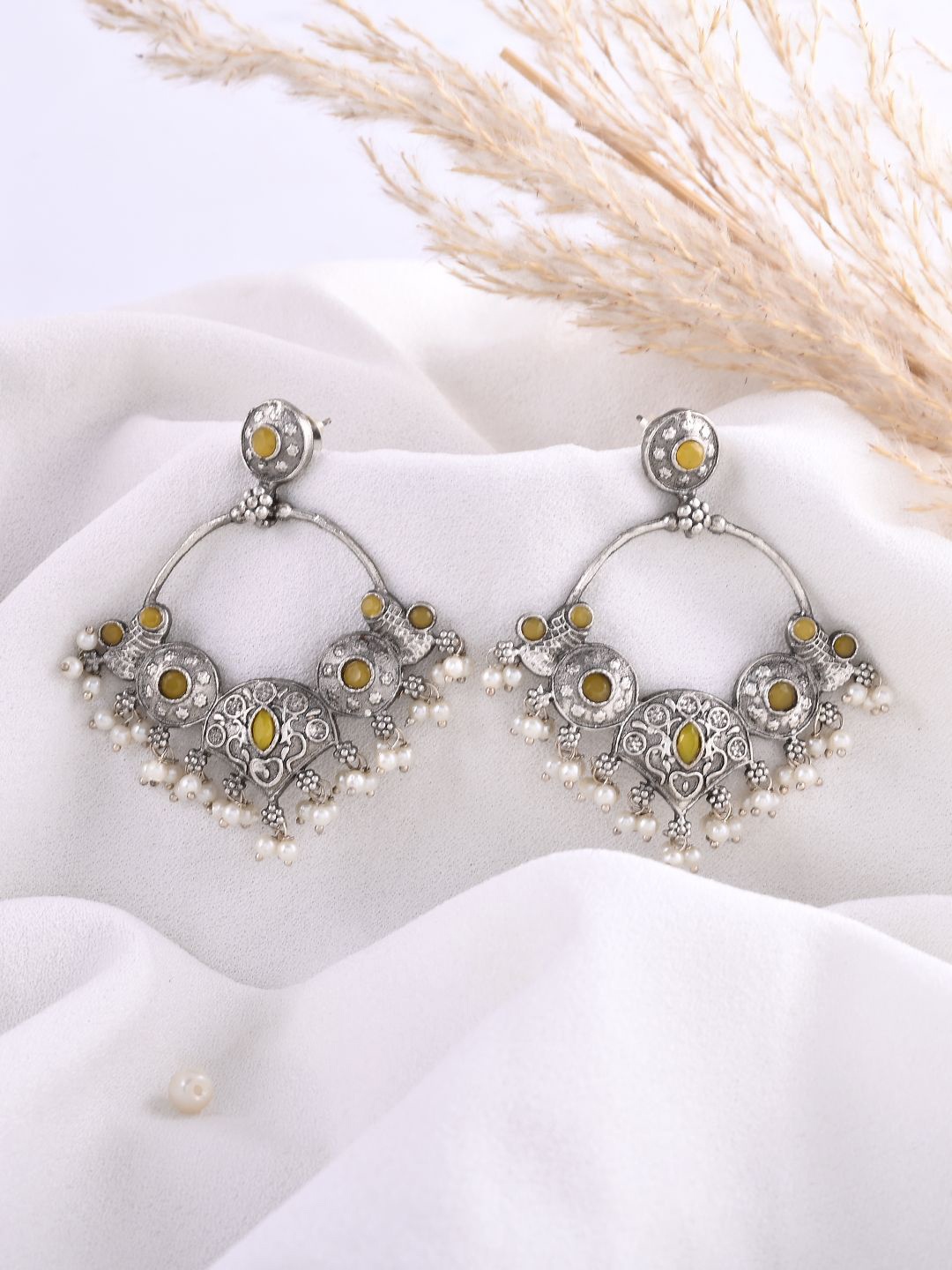 

DASTOOR Contemporary Silver Plated Chandelier Chandbalis Earrings