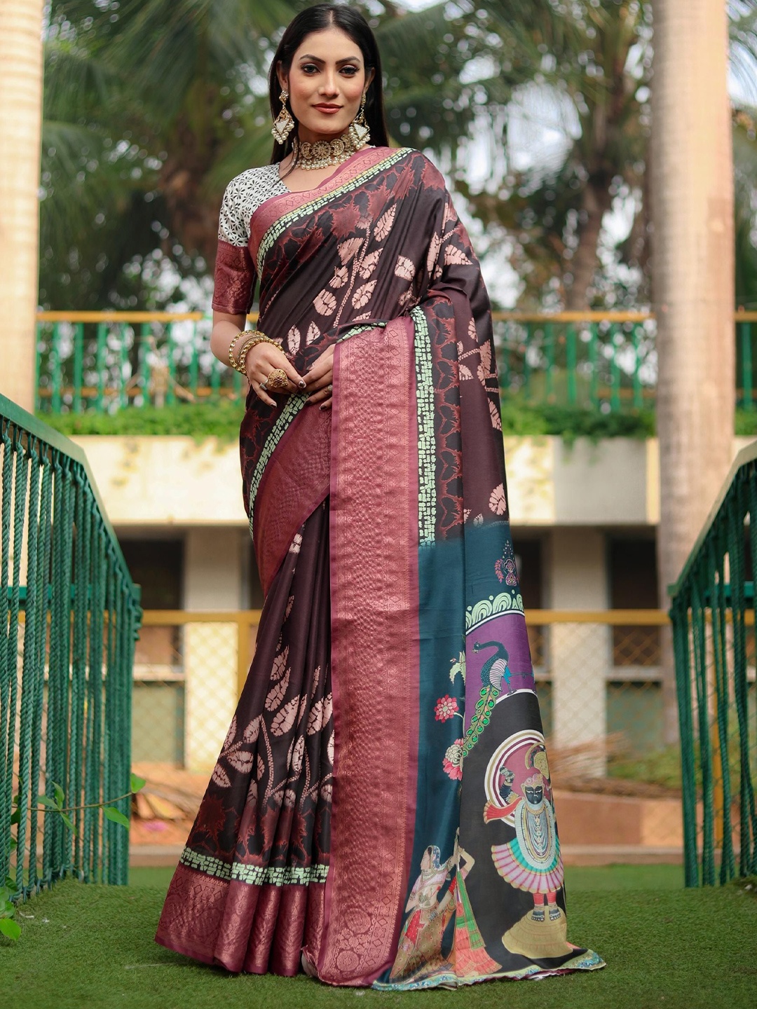 

Mitera Kalamkari Zari Block Print Saree, Brown