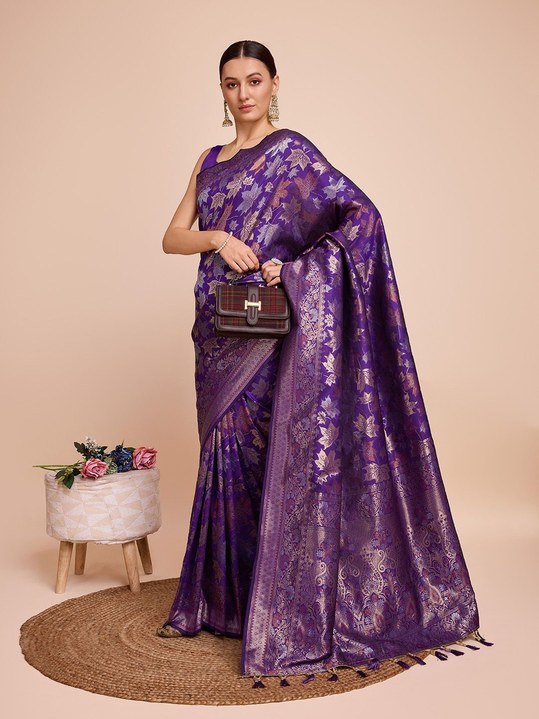 

Mitera Woven Design Zari Saree, Purple