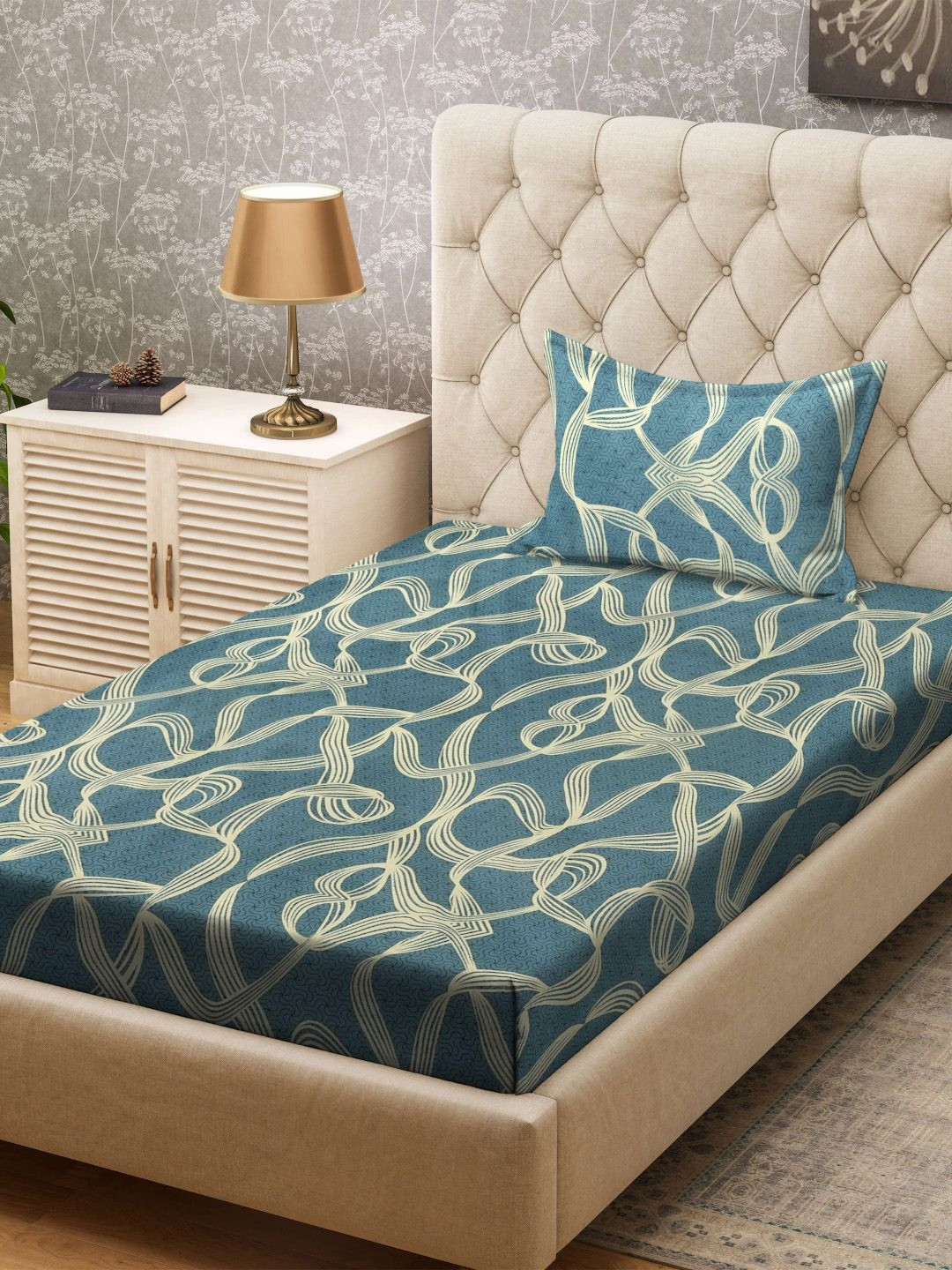 

KLOTTHE Turquoise Blue & White Printed 300TC Single Bedsheet & Pillow Covers