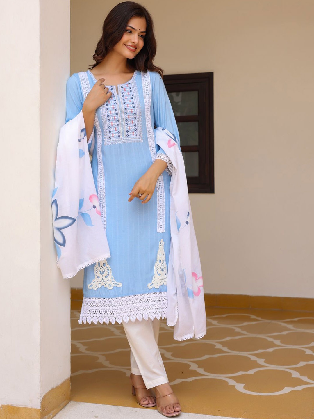 

Anouk Blue Floral Embroidered Straight Kurta With Trousers & Dupatta