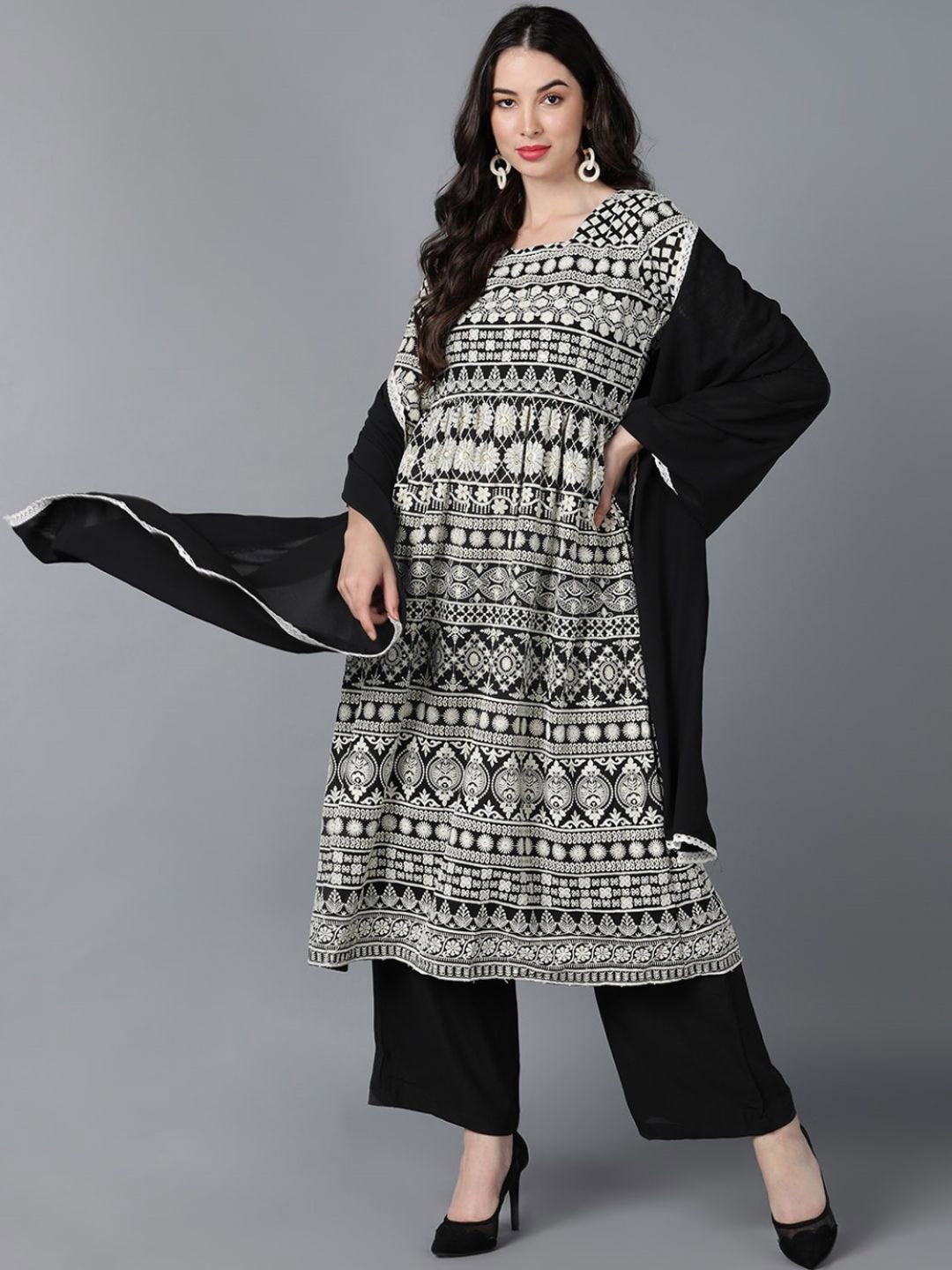 

KALINI Ethnic Motifs Embroidered Thread Work Kurta with Palazzos & Dupatta, Black