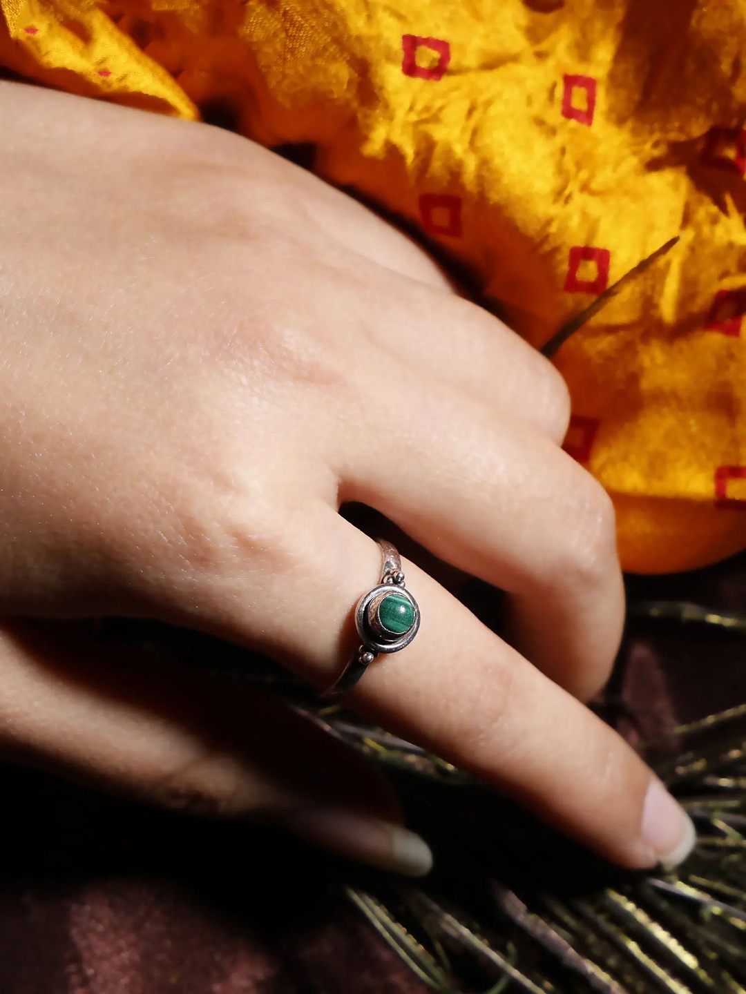 

Exotic India 925 Sterling Silver Silver-Plated Malachite Stone-Studded Finger Ring