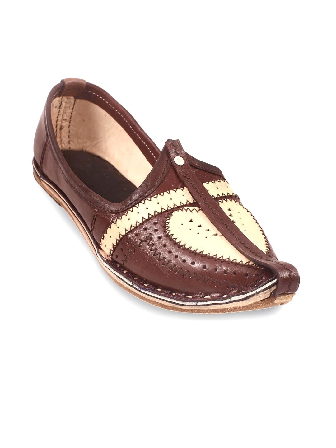 

Apratim Men Textured Ethnic jutti, Brown