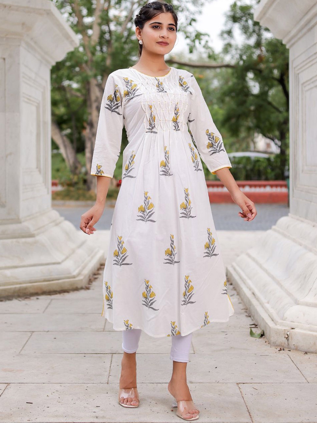 

VASVI Floral Printed Round Neck Thread Work Cotton Pleated A-Line Kurta, White