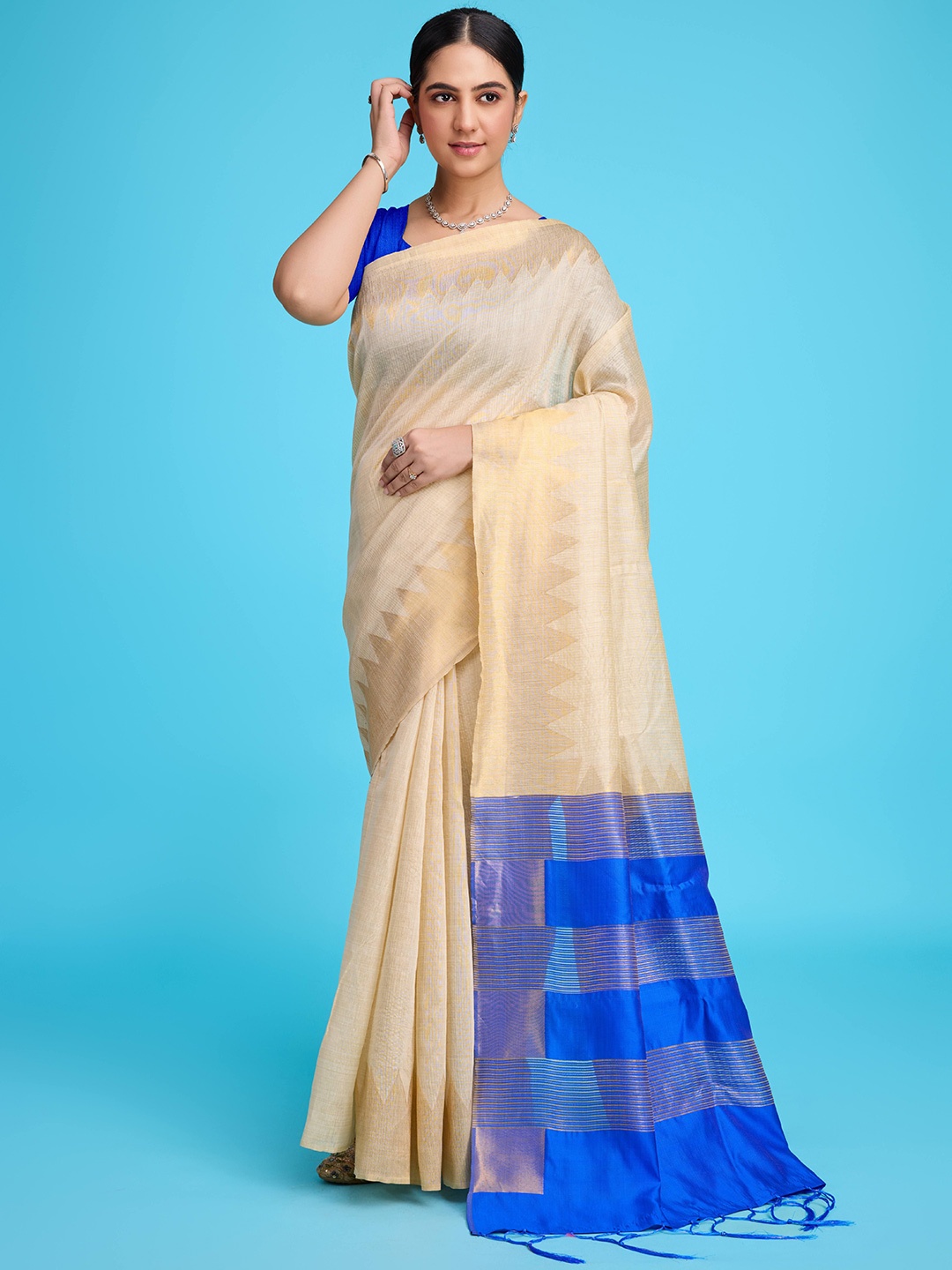 

KALINI Striped Zari Pure Cotton Jamdani Saree, Blue