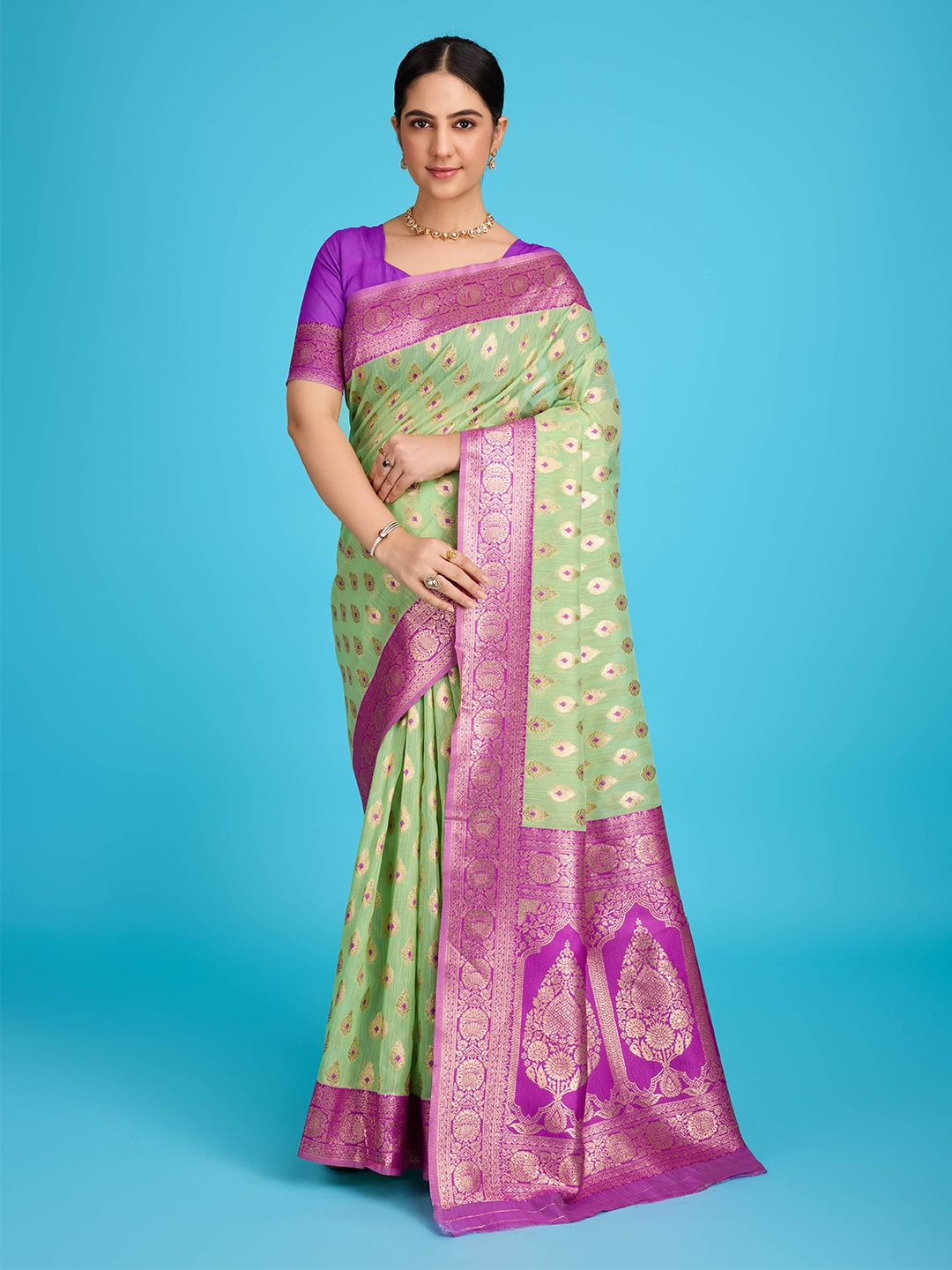 

Mitera Woven Design Ethnic Motifs Zari Pure Linen Banarasi Saree, Green