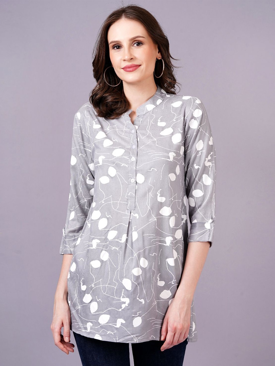 

KALINI Women Printed Mandarin Collar Shirt Style Longline Top, Grey