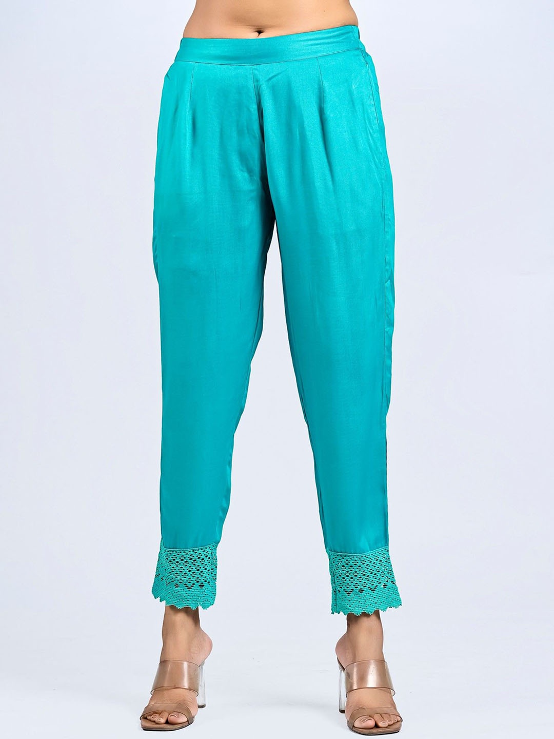 

MIRAYYA Women Mid-Rise Tailored Tapered Fit Pleated Trousers, Green