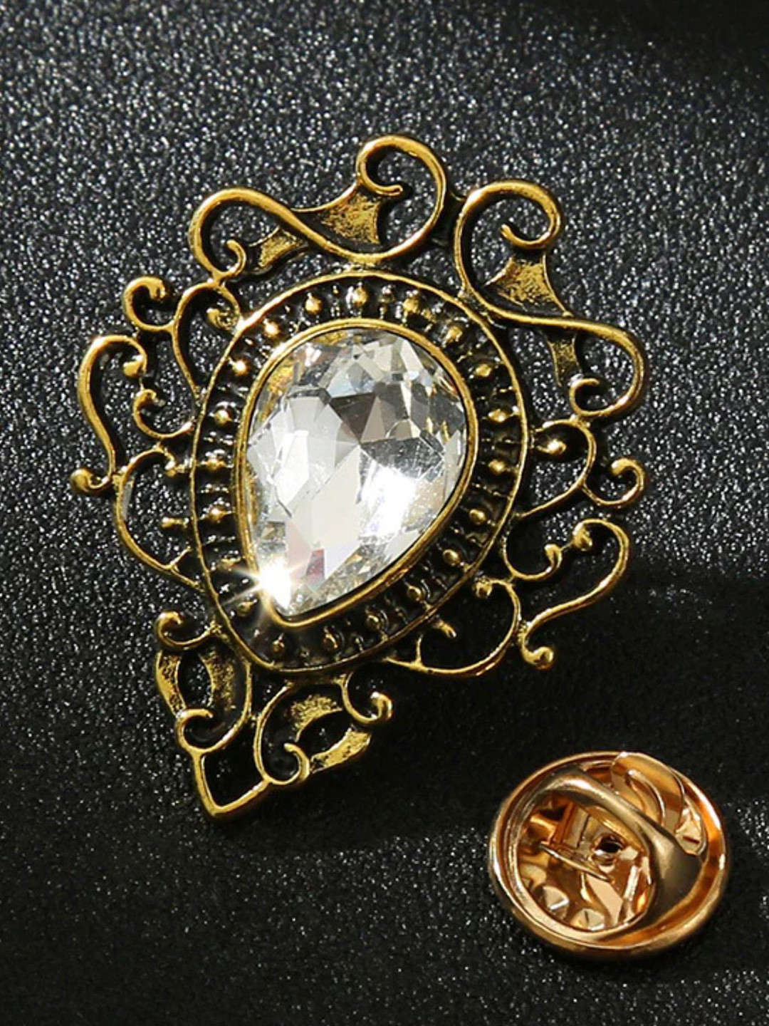 

SYGA Men Gemstone Brooch, Gold