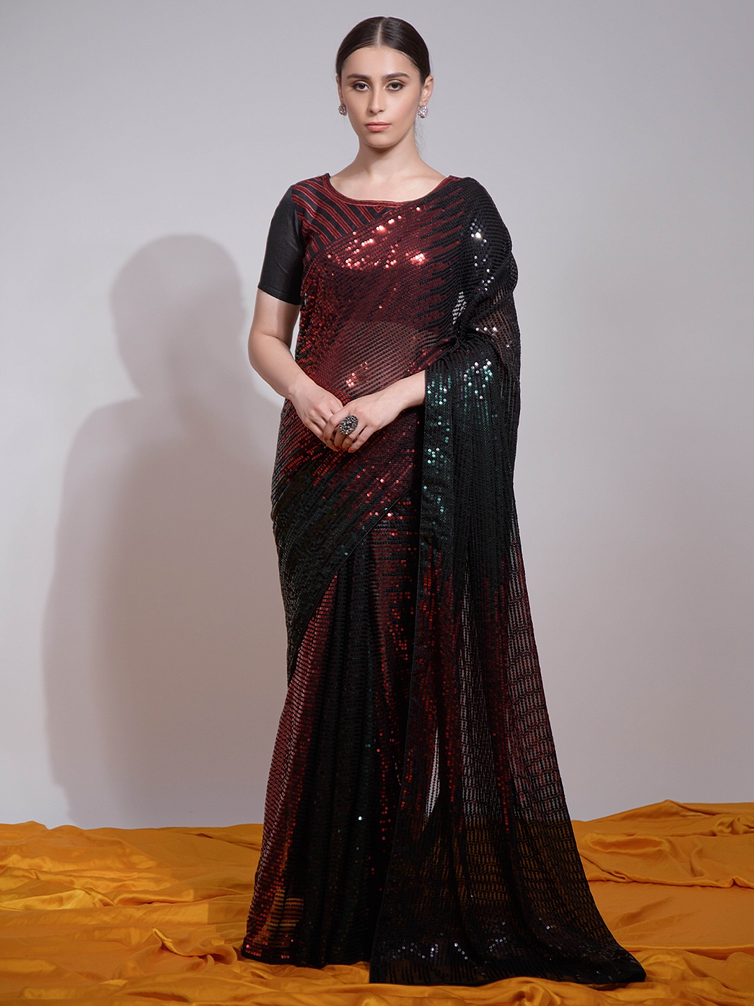 

Manu Designer Embellished Sequinned Pure Georgette Saree, Maroon