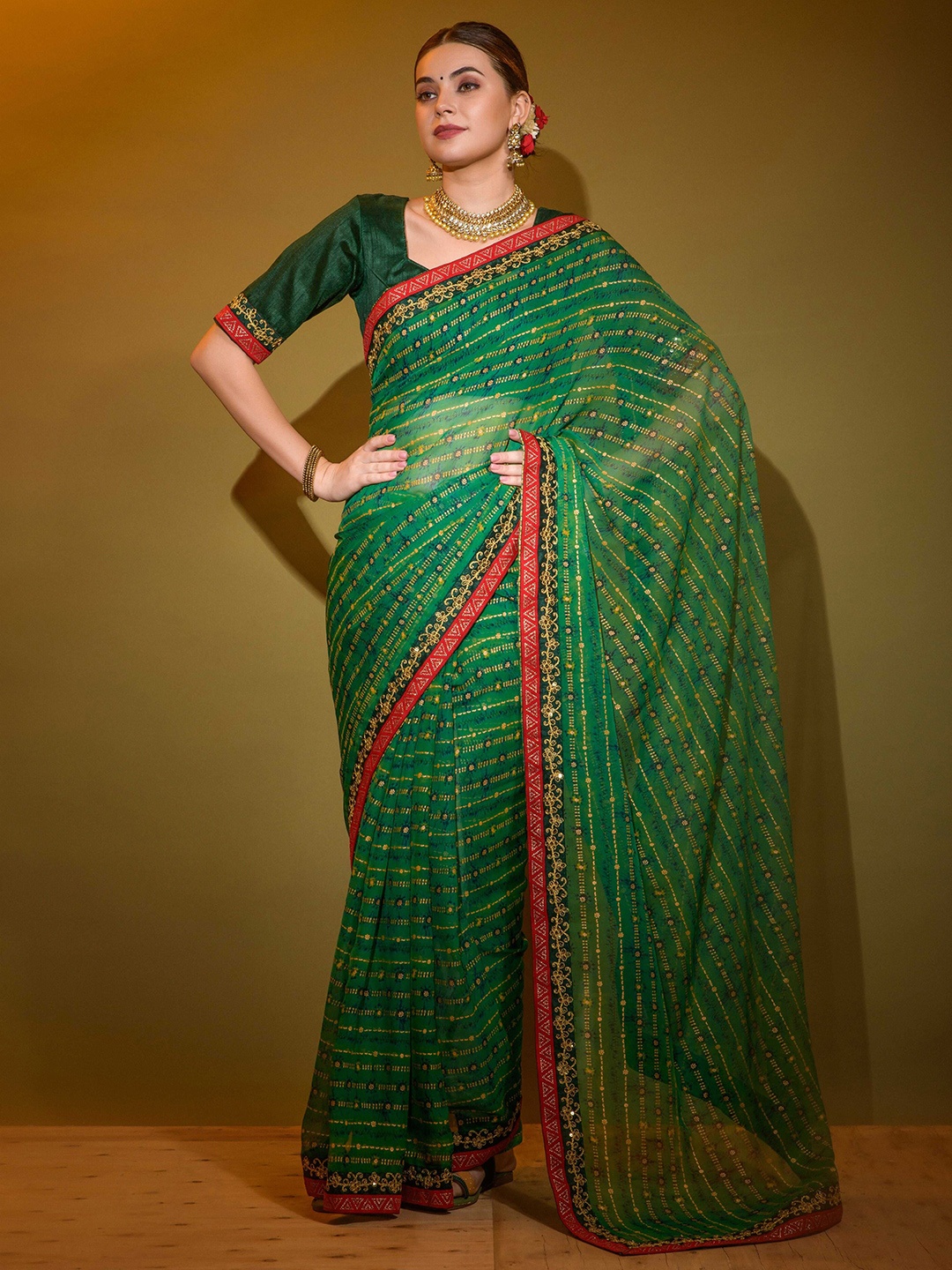 

Manu Designer Floral Sequinned Saree, Green