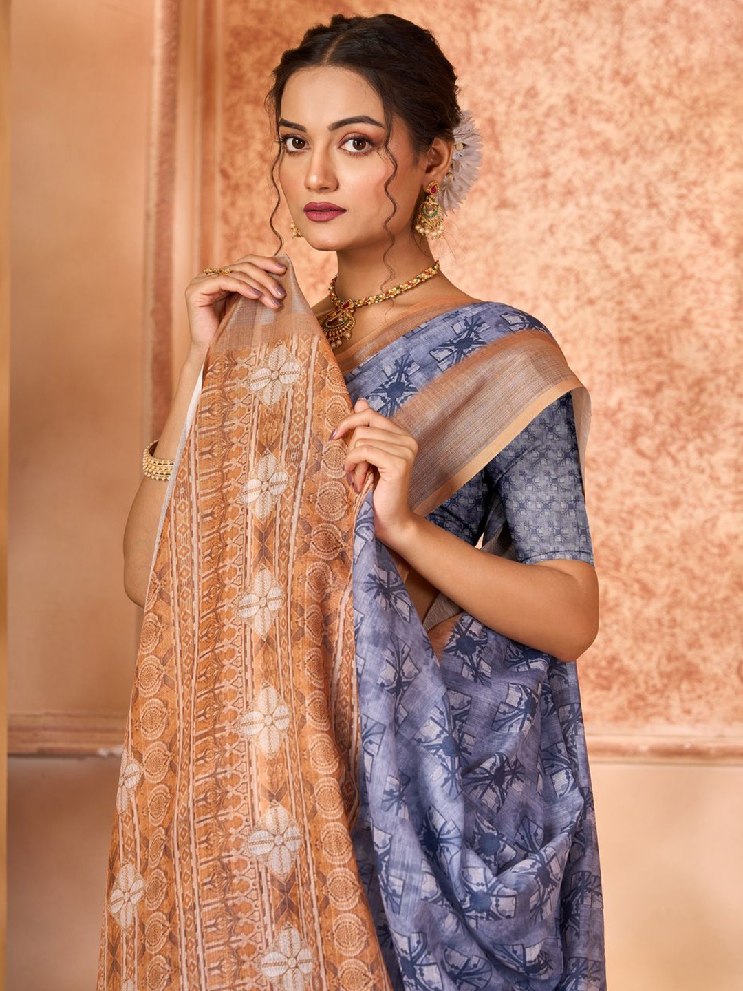 

Varanga Geometric Printed Zari Saree, Blue