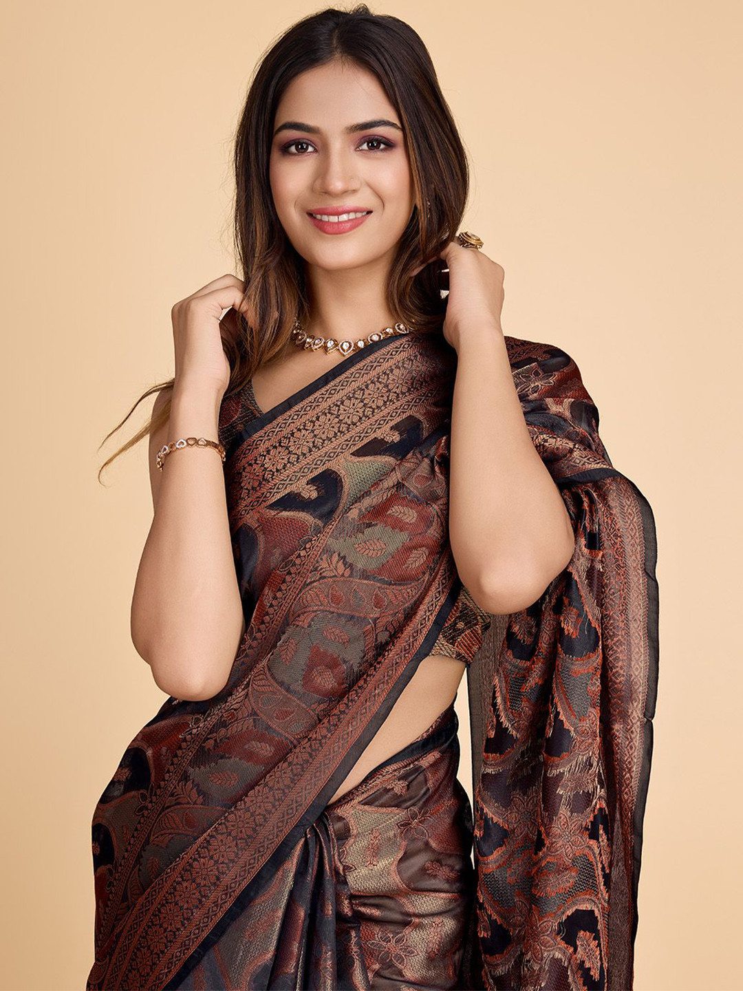 

COSBILA FASHION Woven Design Zari Banarasi Saree, Grey