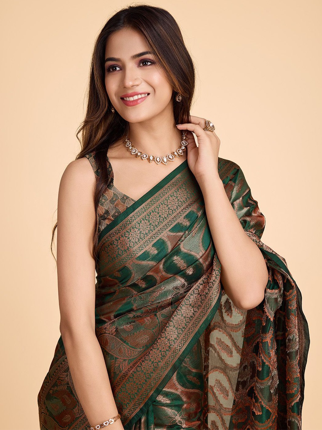 

COSBILA FASHION Woven Design Zari Banarasi Saree, Green