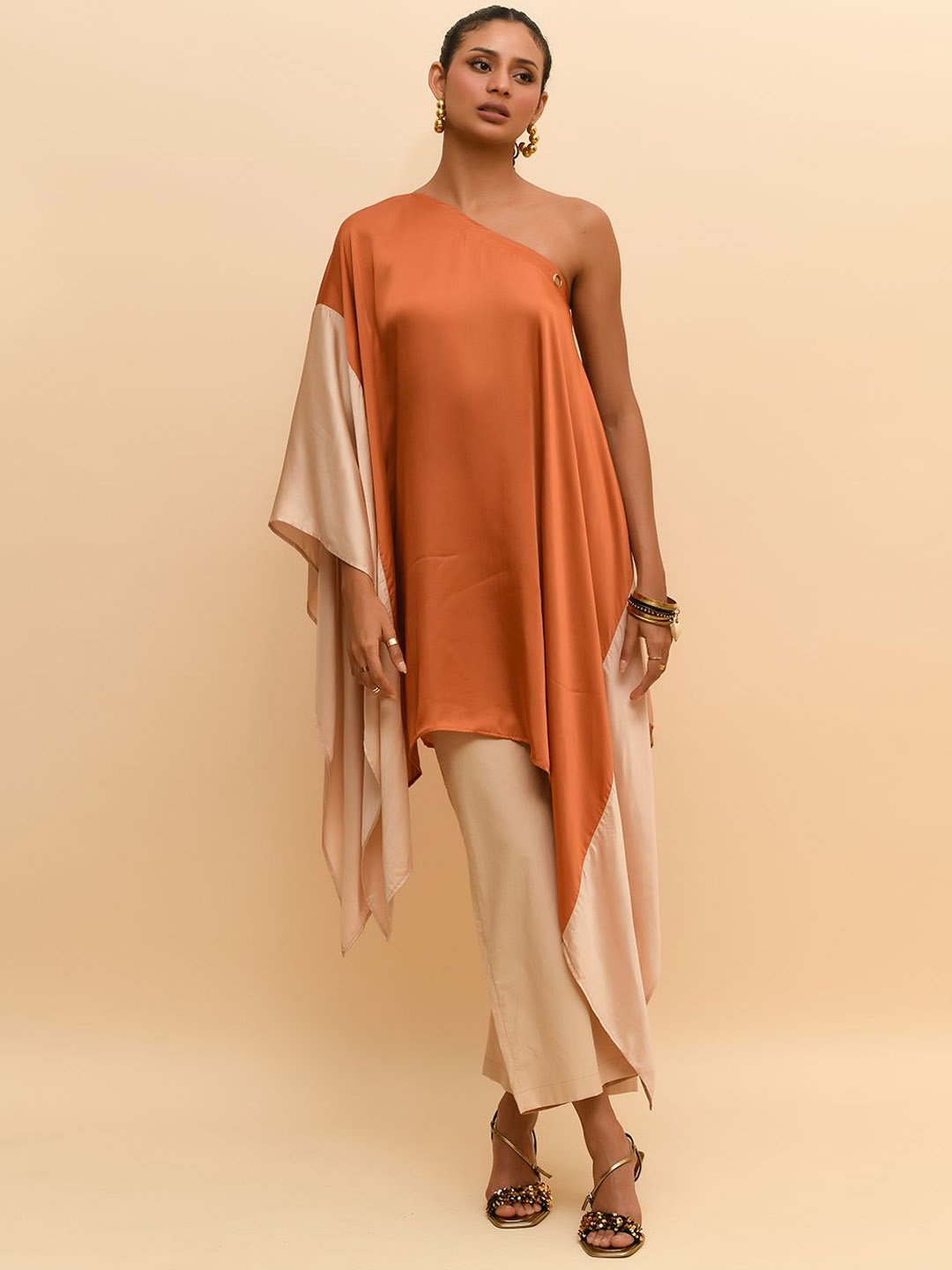

R.Y by Rishi and Vibhuti Asymmetric A-Line Kurta, Tan