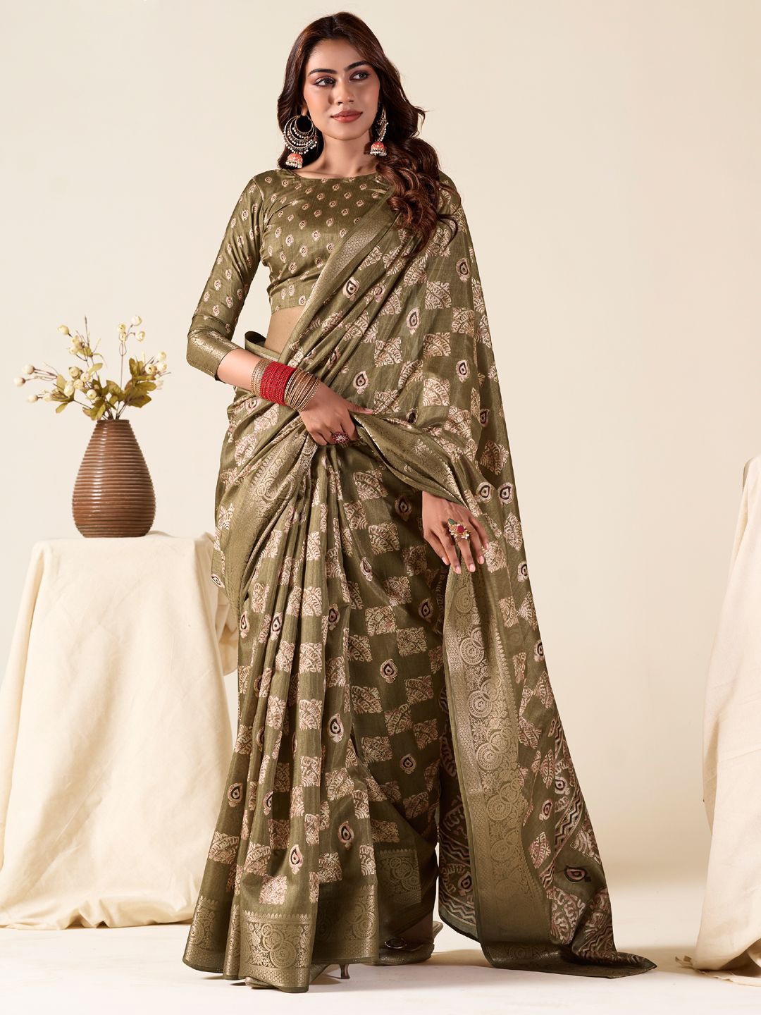 

Mitera Woven Design Ethnic Motifs Printed Saree, Green