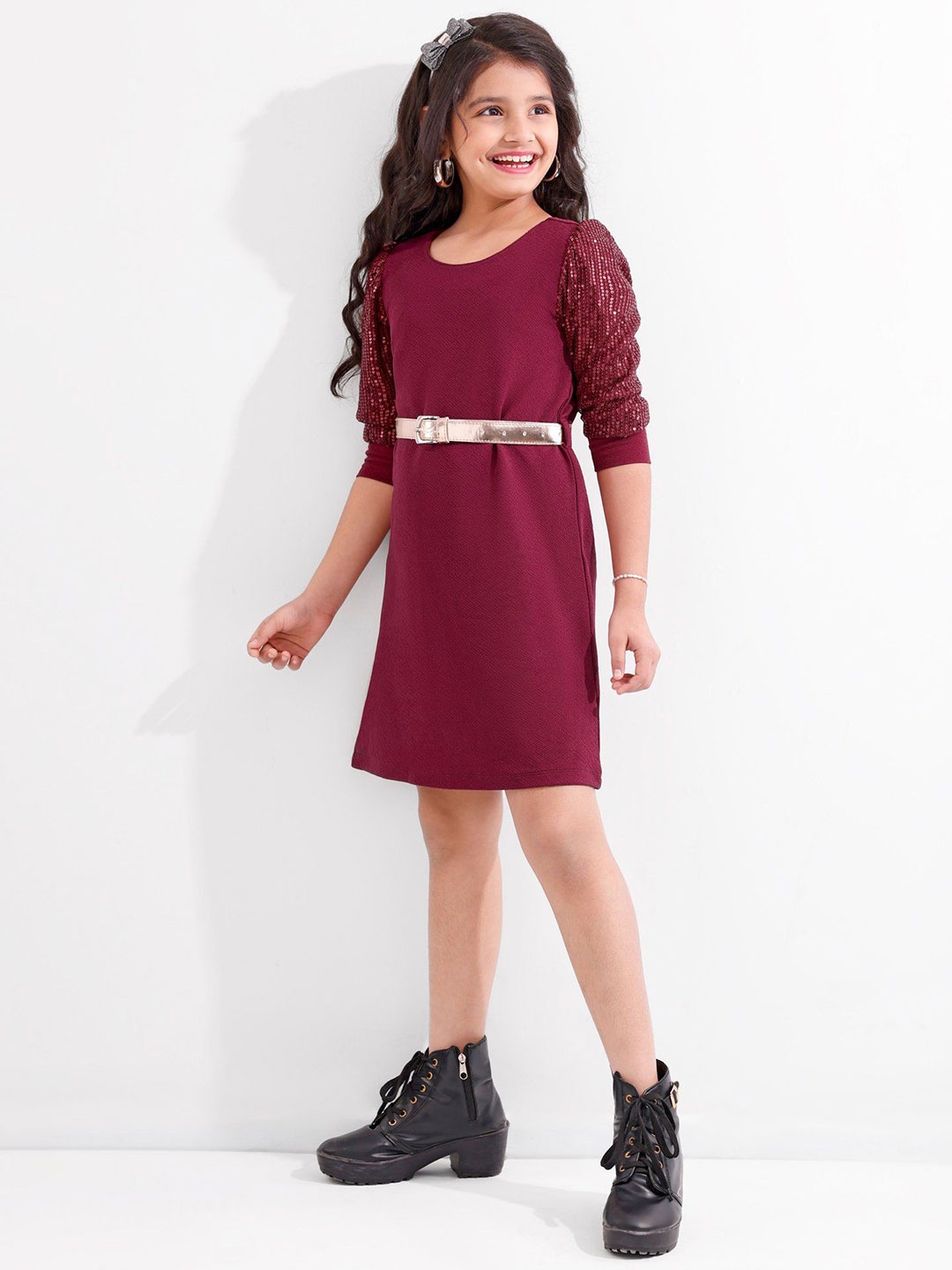 

Hola Bonita Embellished Sequinned Puff Sleeve A-Line Dress, Maroon