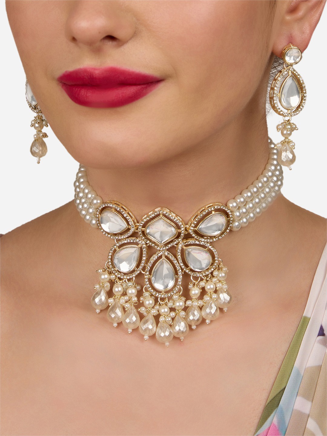 

Zaveri Pearls Gold-Plated Stone-Studded & Beaded Details Jewellery Set