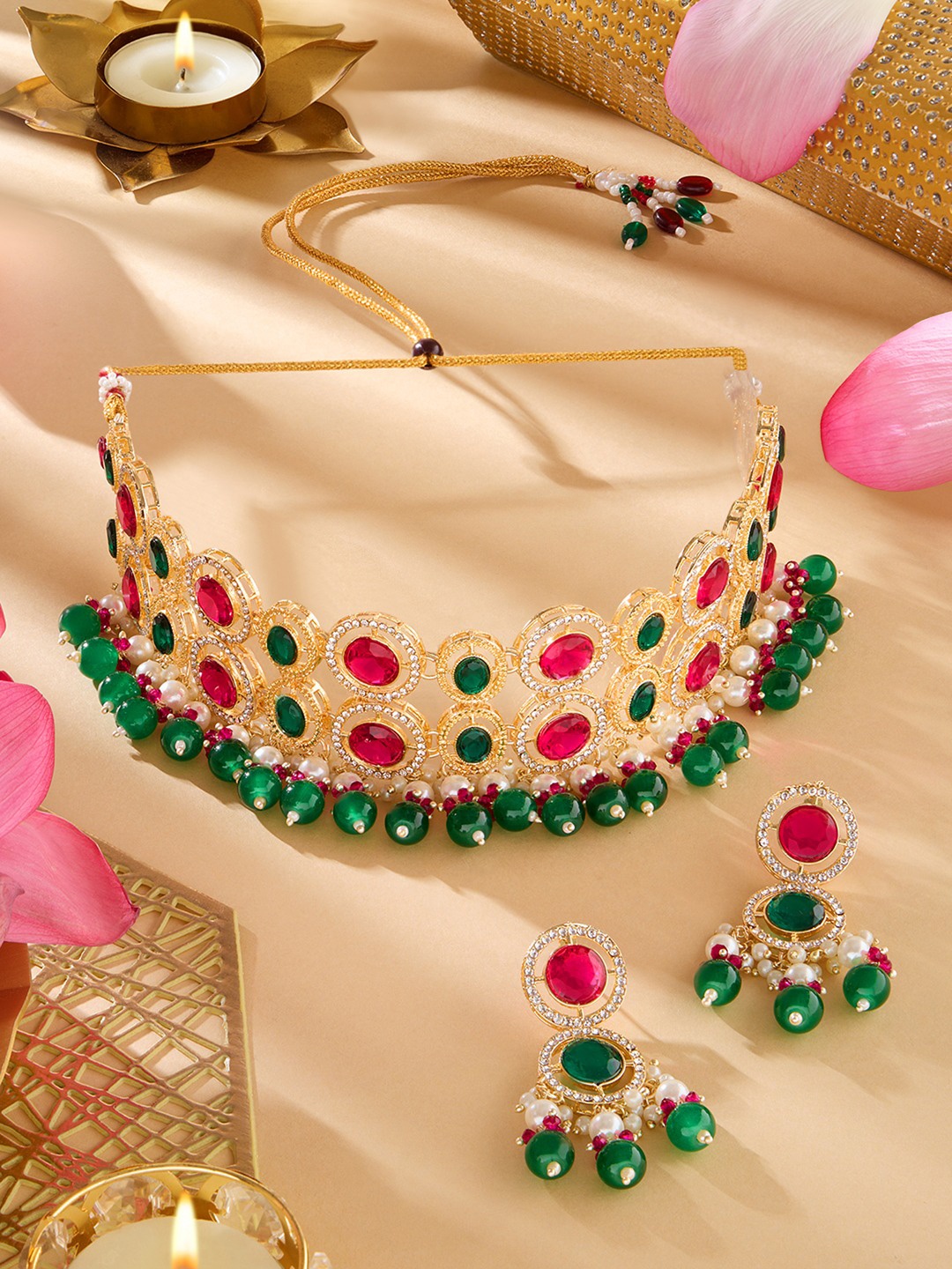 

Zaveri Pearls Gold-Plated Stone Studded & Beaded Jewellery Set