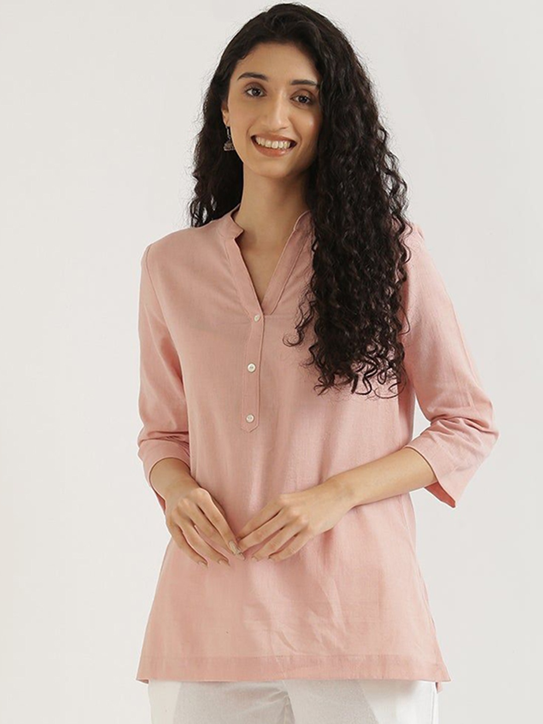 

KALINI Mandarin Collar Linen Straight Kurti, Peach