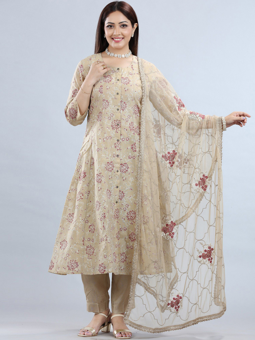 

COTTON CULTURE Women Floral Printed Regular Thread Work Chanderi Cotton Kurta with Trousers & With Dupatta, Off white