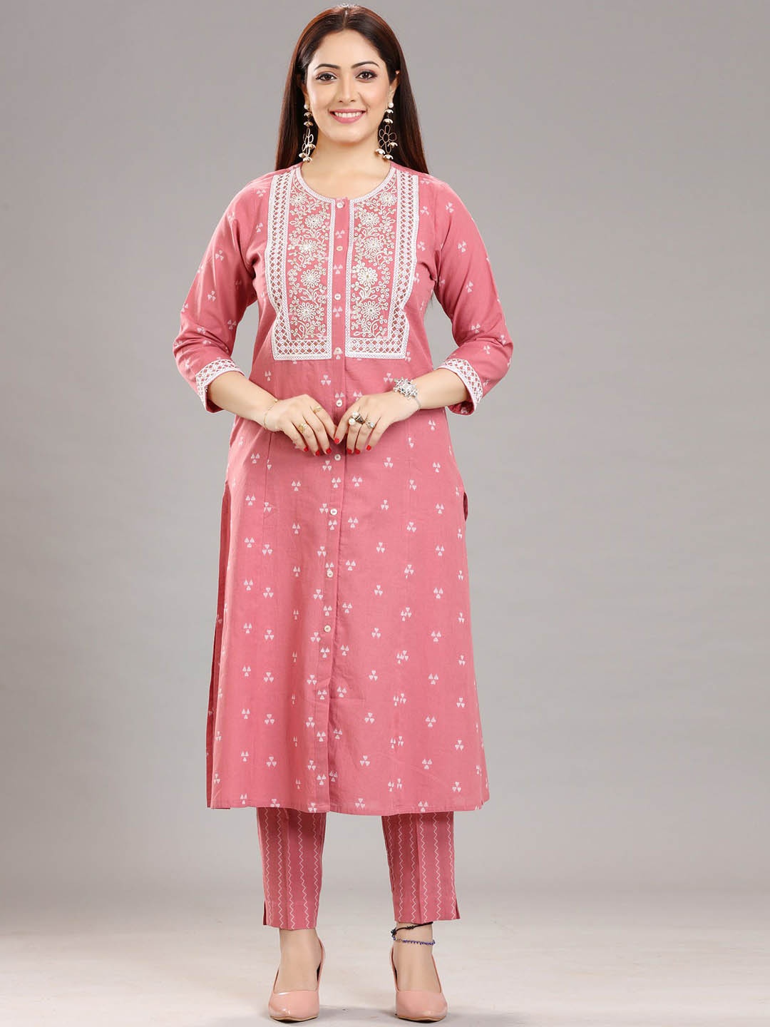 

COTTON CULTURE Women Embroidered Regular Pure Cotton Kurta with Trousers, Peach