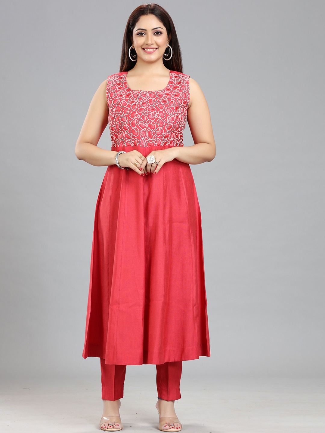 

COTTON CULTURE Women Floral Yoke Design Regular Thread Work Chanderi Silk Kurta with Trousers, Pink