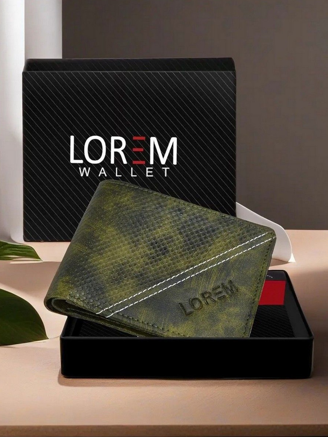 

LOREM Men Textured Two Fold Wallet, Green